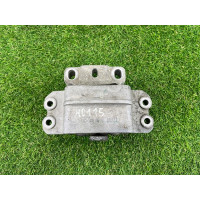 Подушка двигателя