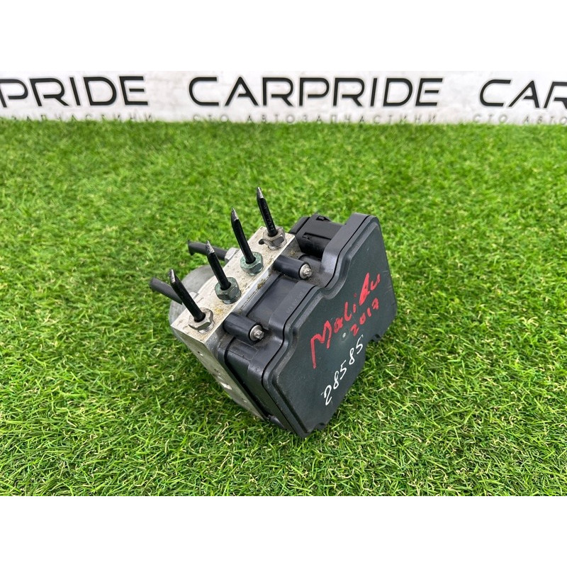 Блок abs (тормозная система) Chevrolet Malibu 9 2017 2265106527