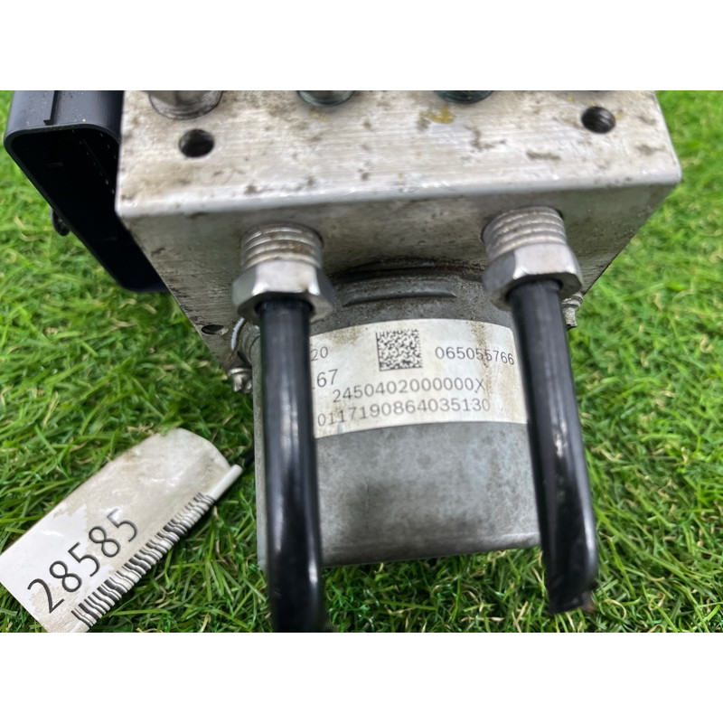 Блок abs (тормозная система) Chevrolet Malibu 9 2017 2265106527