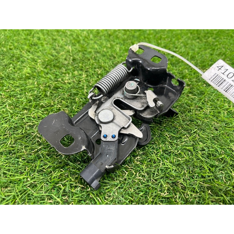 Замок капота (кузов и элементы) Dodge Durango WD 2015 5.7 HEMi 4589688AE