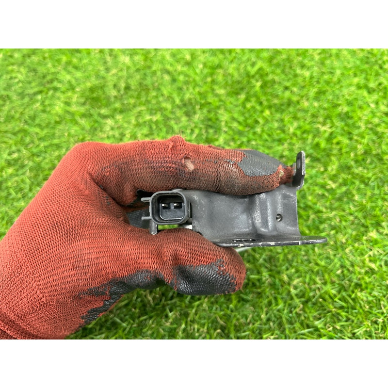 Замок капота (кузов и элементы) Dodge Durango WD 2015 5.7 HEMi 4589688AE