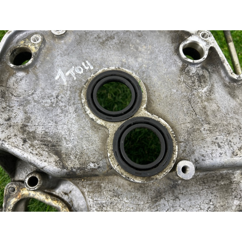 Передня кришка двигуна (двигун та елементи) Volkswagen Touareg 7L 2004 3.2 066109147d