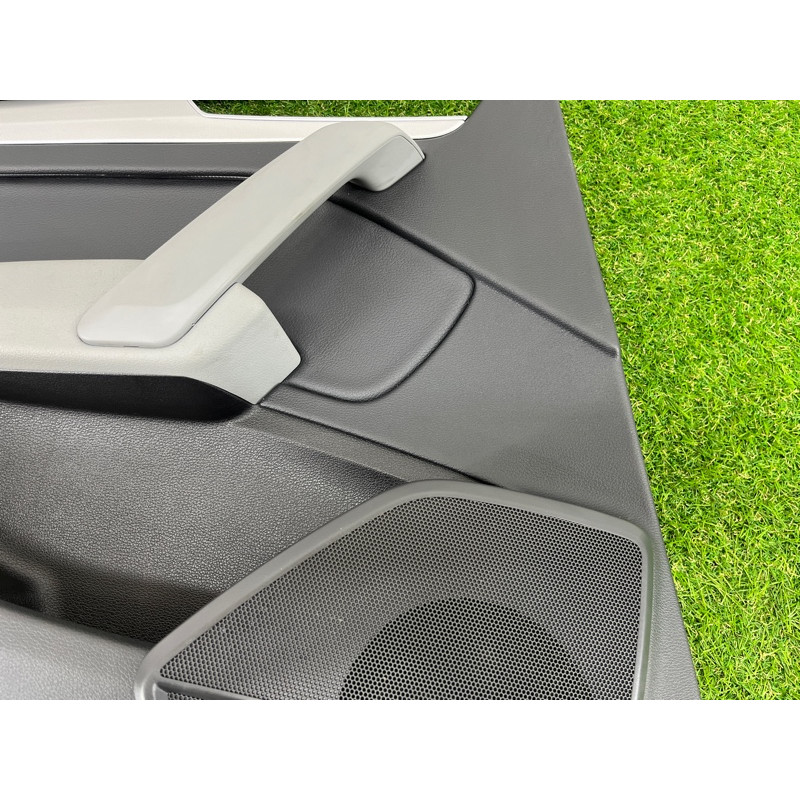 Дверная карта (салон) AUDI Q5 FY 2018 2.0 TFSI DAYB 80A867303LWFA