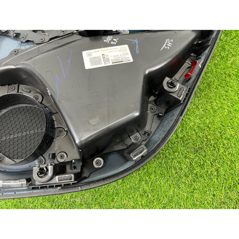 Дверная карта (салон) AUDI Q5 FY 2018 2.0 TFSI DAYB 80A867303LWFA