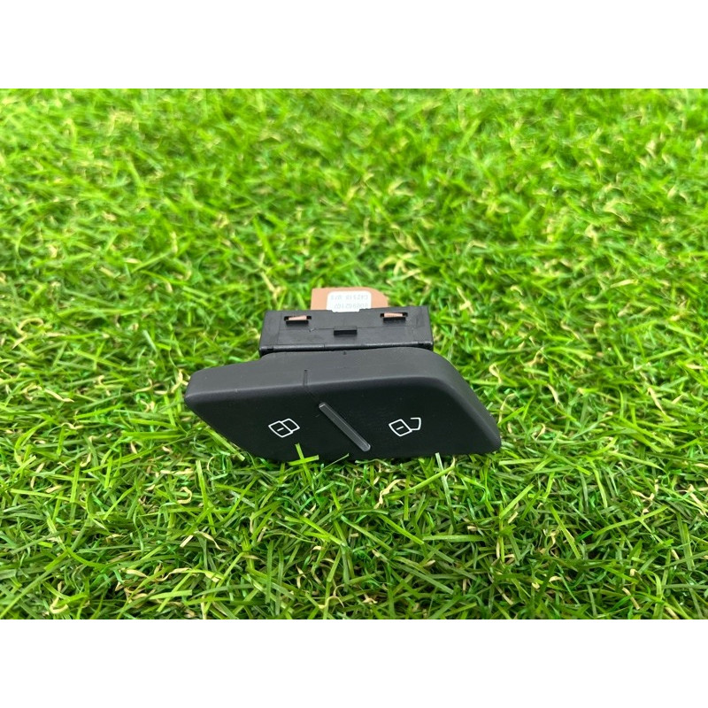 Кнопка блокировки центрального замка (электрика / кнопки) AUDI Q5 FY 2018 2.0 TFSI DAYB 80B9621075PR