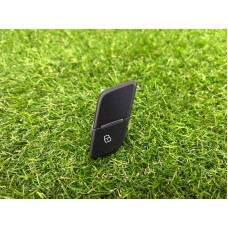 Кнопка блокировки центрального замка