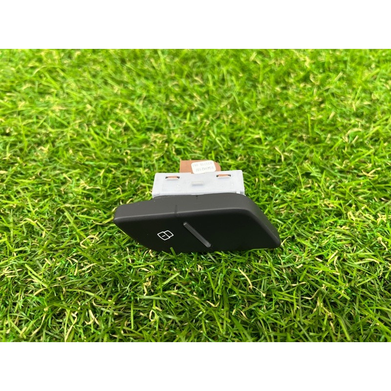 Кнопка блокировки центрального замка (электрика / кнопки) AUDI Q5 FY 2018 2.0 TFSI DAYB 80A9621075PR