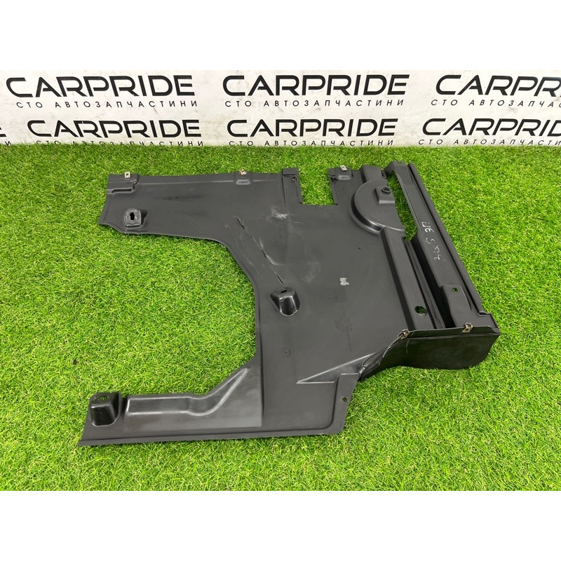 Захист днища (кузов і елементи) AUDI Q5 FY 2018 2.0 TFSI DAYB 80A825216A