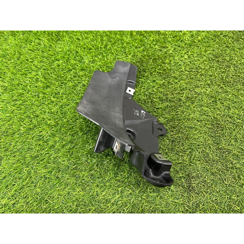 Брызговик (кузов и элементы) AUDI Q7 4M 2018 3.0 TFSi 4M0854816F