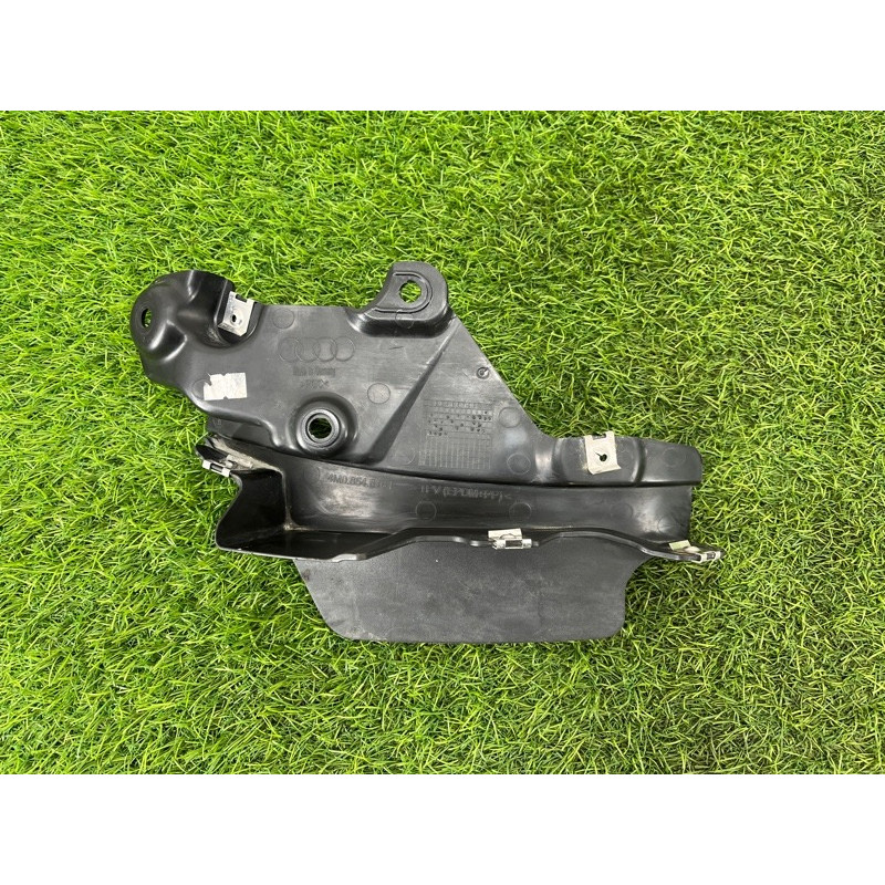 Брызговик (кузов и элементы) AUDI Q7 4M 2018 3.0 TFSi 4M0854816F