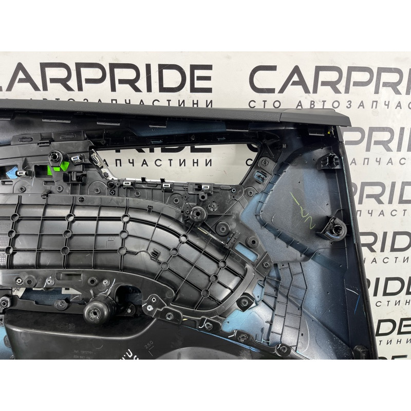 Дверная карта (салон) AUDI Q5 FY 2018 2.0 TFSI DAYB 80A867104BWFA