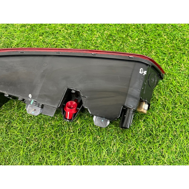 Фонарь бампера (оптика) AUDI Q5 FY 2018 2.0 TFSI DAYB 80A945069A