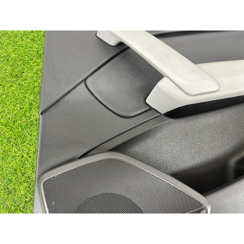 Дверная карта (салон) AUDI Q5 FY 2018 2.0 TFSI DAYB 80A867304LWFA