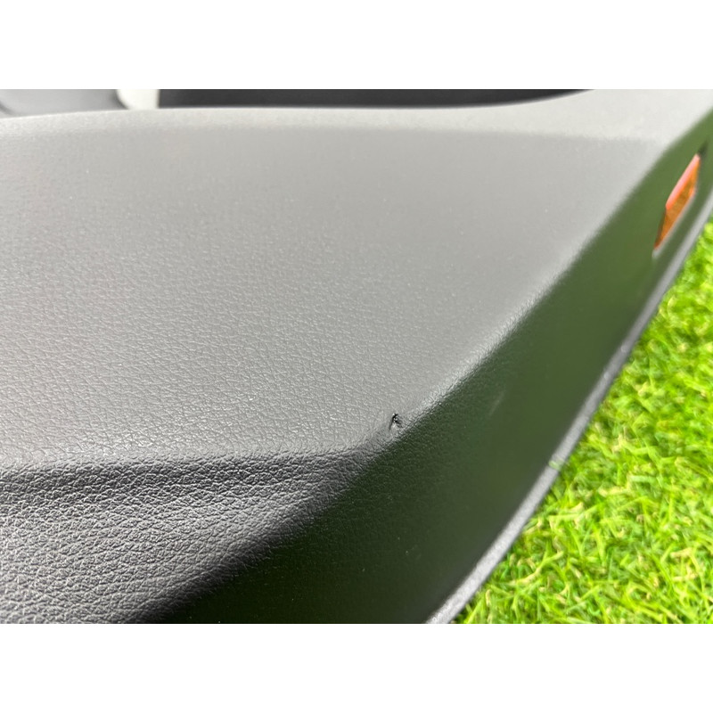 Дверная карта (салон) AUDI Q5 FY 2018 2.0 TFSI DAYB 80A867304LWFA