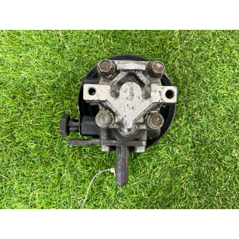 Насос гидроусилителя руля (рулевое управление) KIA Sorento UM 2013 2.4 571001U000