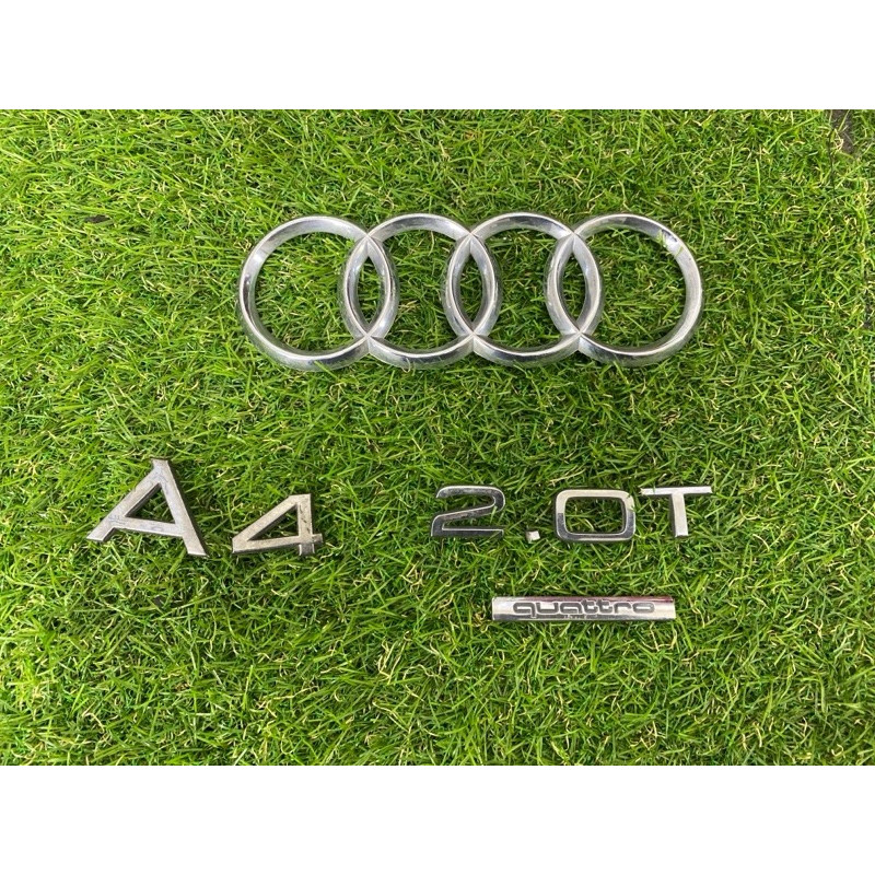 Комплект эмблем (кузов и элементы) AUDI A4 B8 2012 2.0 TFSI 8T0853742B2ZZ
