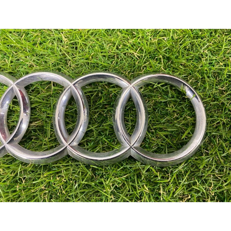 Комплект эмблем (кузов и элементы) AUDI A4 B8 2012 2.0 TFSI 8T0853742B2ZZ