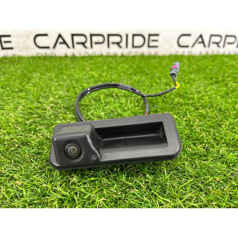 Кнопка открывания крышки багажника (электрика / кнопки) AUDI Q5 FY 2018 2.0 TFSI DAYB 8W8827566E