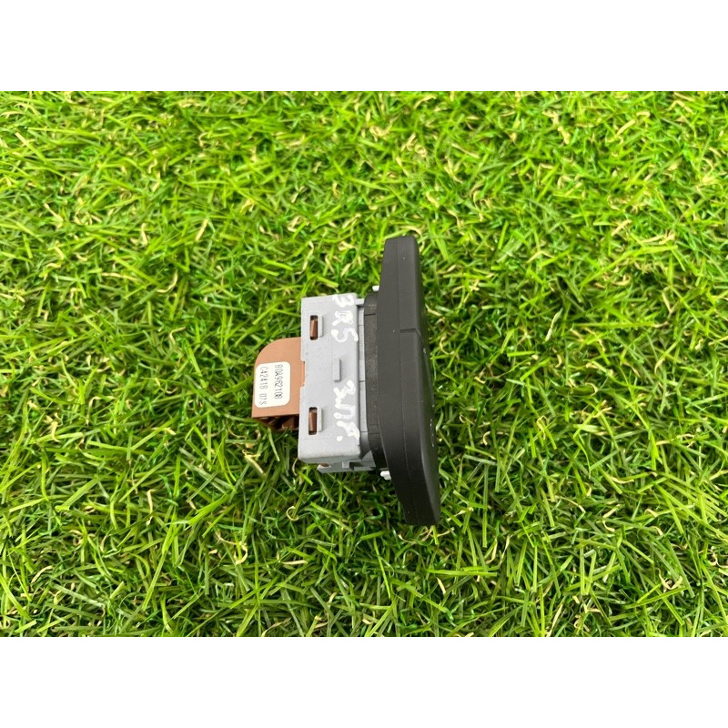 Кнопка блокировки центрального замка (электрика / кнопки) AUDI Q5 FY 2018 2.0 TFSI DAYB 80A9621085PR