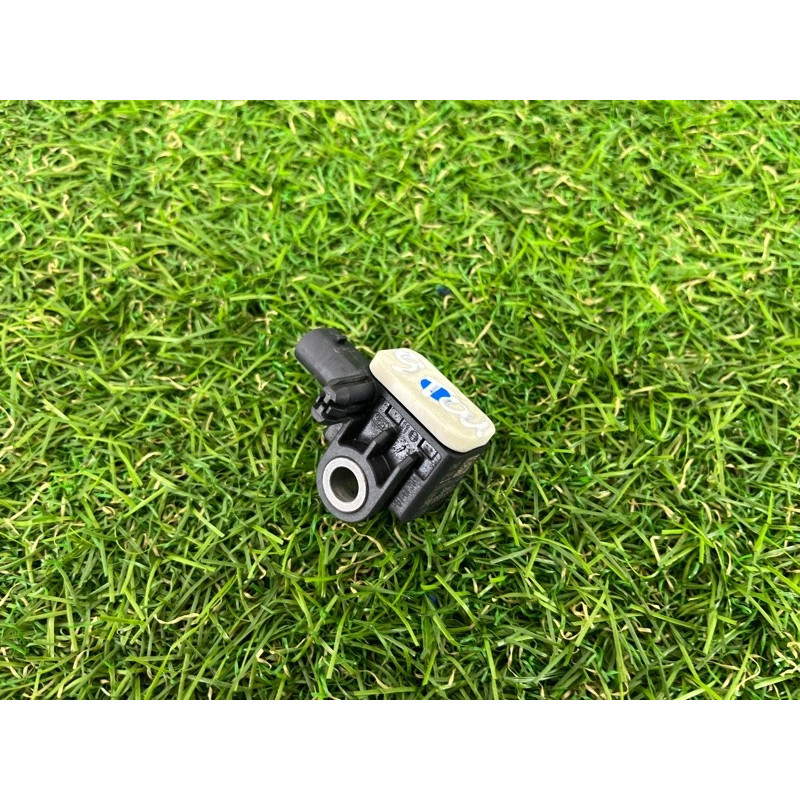 Датчик удара (электрика / датчики) Volkswagen Touareg NF 2011 3.0 CASA 7P0959651