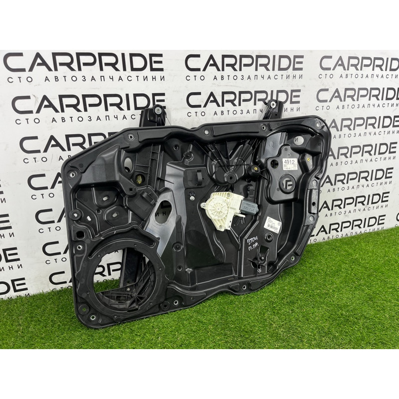 Механізм склопідйомника з мотором (кузов і елементи) Volkswagen Touareg NF 2011 3.0 CASA 7P6837462B
