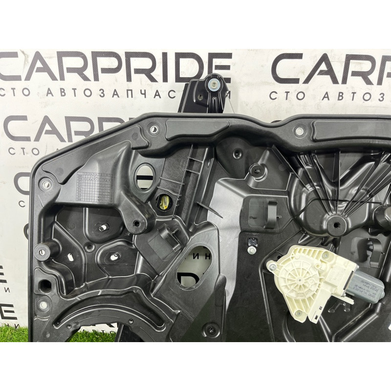 Механізм склопідйомника з мотором (кузов і елементи) Volkswagen Touareg NF 2011 3.0 CASA 7P6837462B