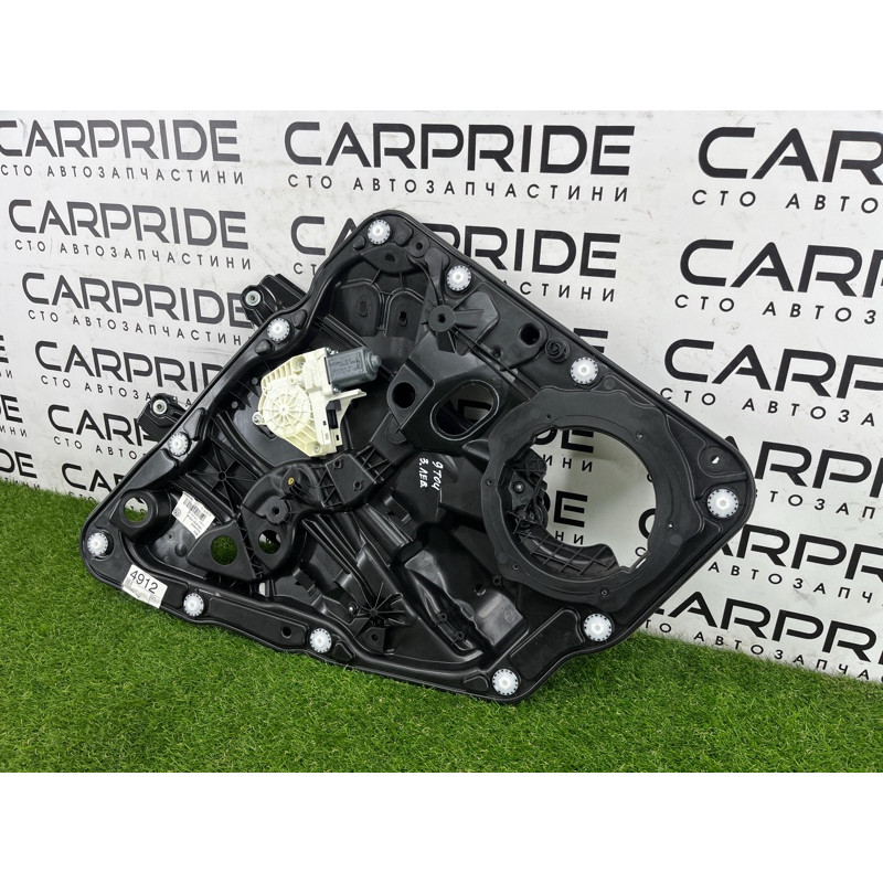 Механізм склопідйомника з мотором (кузов і елементи) Volkswagen Touareg NF 2011 3.0 CASA 7P6839461A