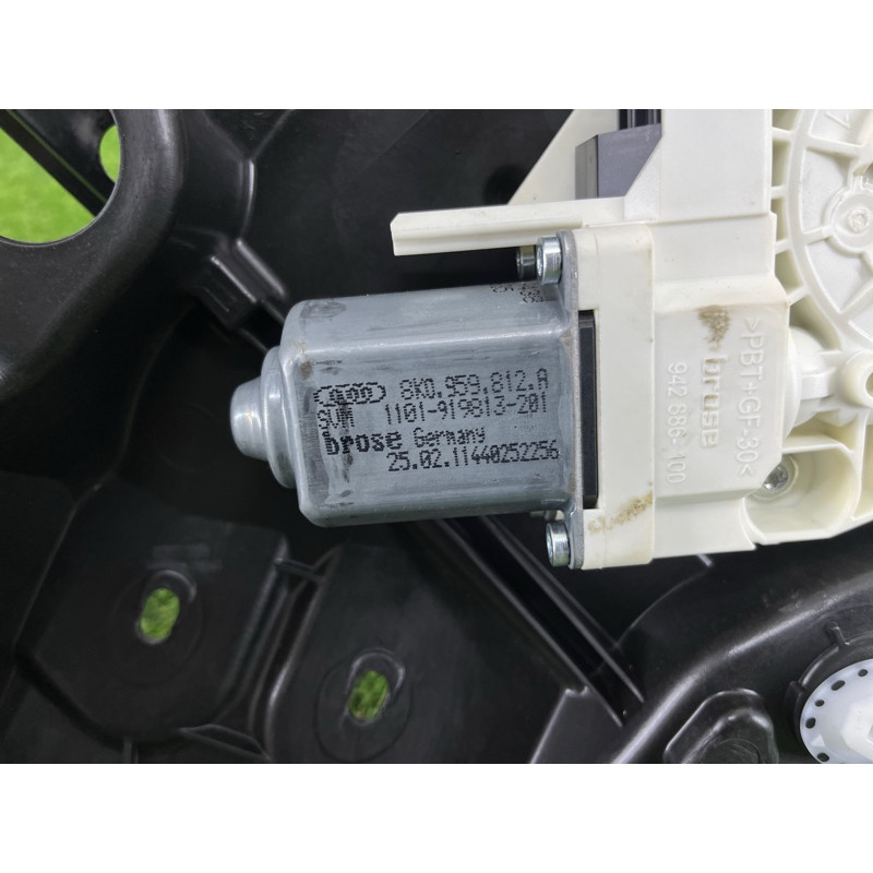 Механізм склопідйомника з мотором (кузов і елементи) Volkswagen Touareg NF 2011 3.0 CASA 7P6839461A