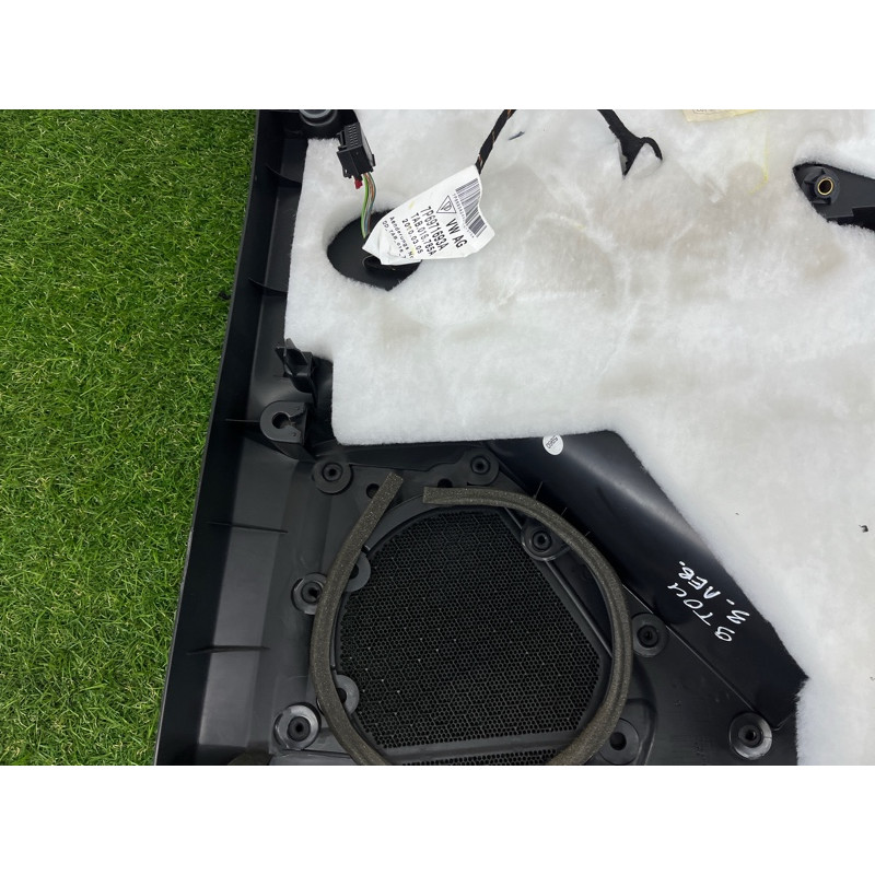 Дверная карта (салон) Volkswagen Touareg NF 2011 3.0 CASA 7P6867215CY0W