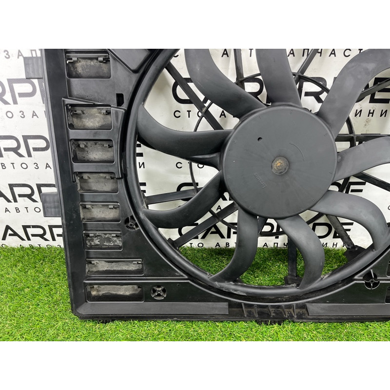 Вентилятор охлаждения радиатора (система охлаждения) Volkswagen Touareg NF 2011 3.0 CASA 7P0121203E