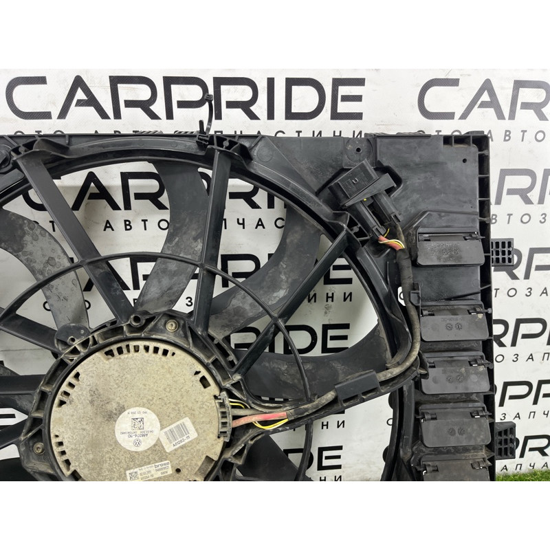 Вентилятор охлаждения радиатора (система охлаждения) Volkswagen Touareg NF 2011 3.0 CASA 7P0121203E