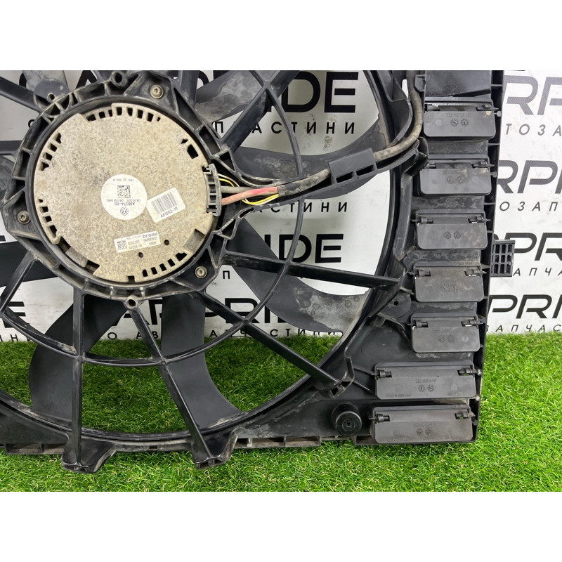 Вентилятор охлаждения радиатора (система охлаждения) Volkswagen Touareg NF 2011 3.0 CASA 7P0121203E