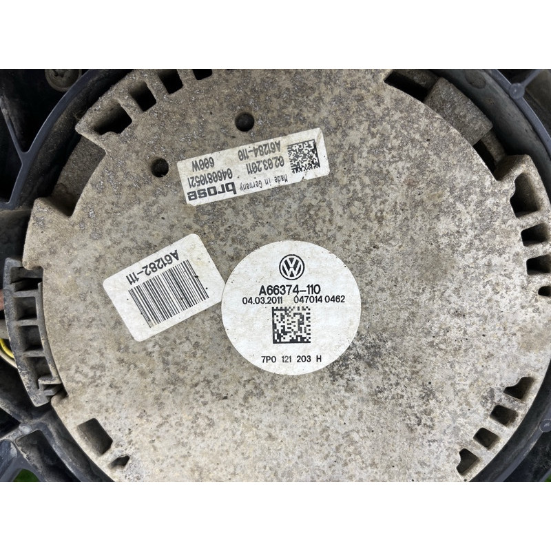 Вентилятор охлаждения радиатора (система охлаждения) Volkswagen Touareg NF 2011 3.0 CASA 7P0121203E
