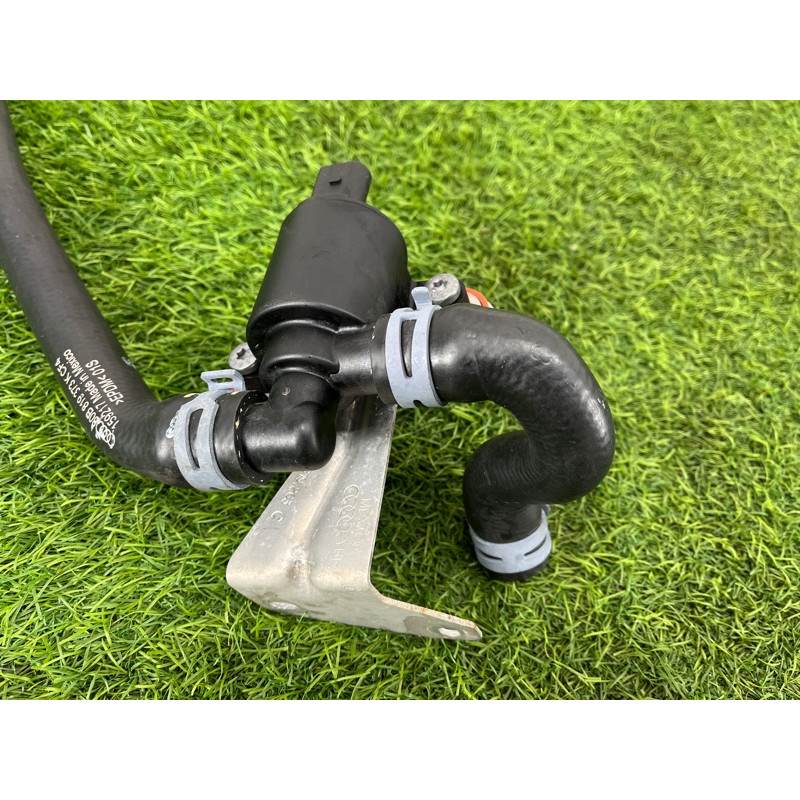 Клапан системы охлаждения (электрика / кнопки) AUDI Q5 FY 2018 2.0 TFSI DAYB 80B819373K