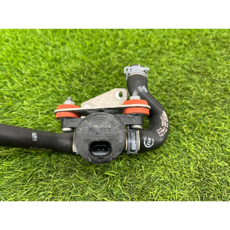 Клапан системы охлаждения (электрика / кнопки) AUDI Q5 FY 2018 2.0 TFSI DAYB 80B819373K