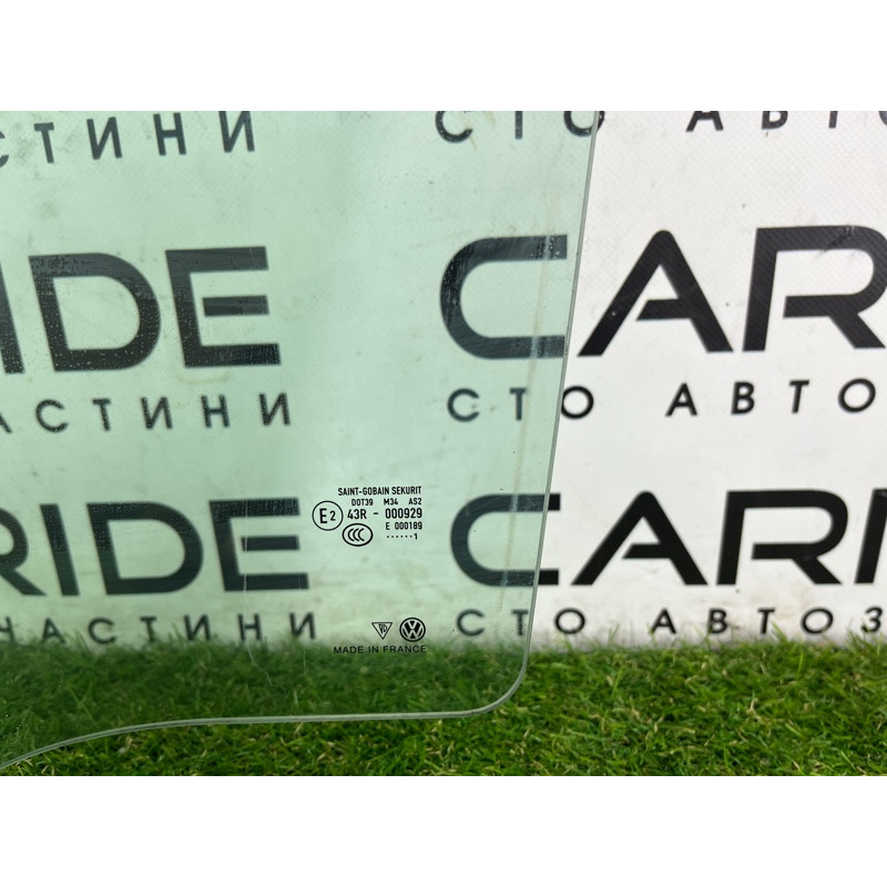 Стекло (кузов и элементы) Volkswagen Touareg NF 2011 3.0 CASA 7P0845025