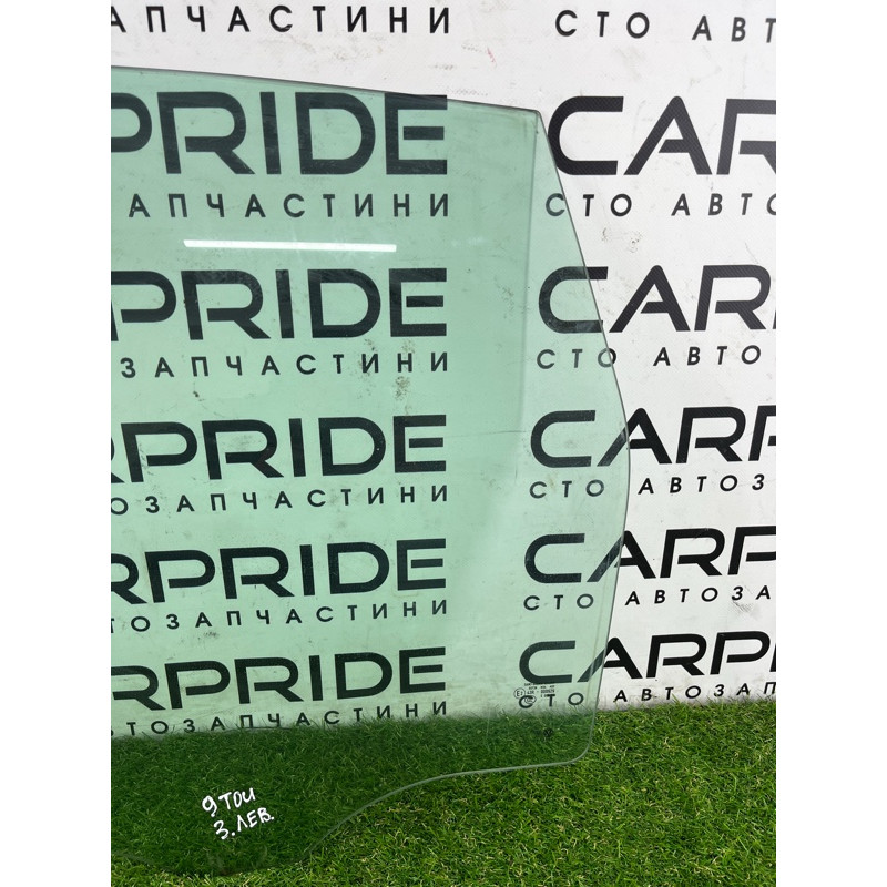 Стекло (кузов и элементы) Volkswagen Touareg NF 2011 3.0 CASA 7P0845025