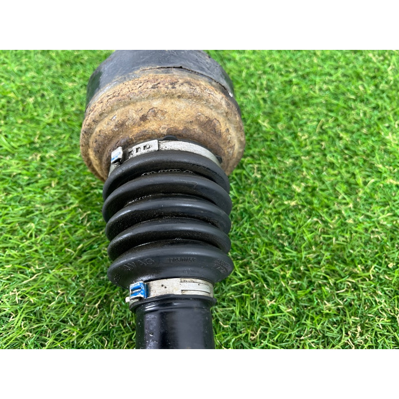 Привод (трансмиссия) Volkswagen Touareg NF 2011 3.0 CASA 7P0501201G