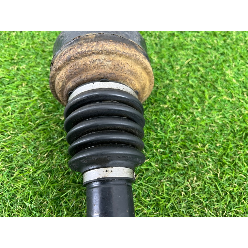 Привод (трансмиссия) Volkswagen Touareg NF 2011 3.0 CASA 7P0501201G