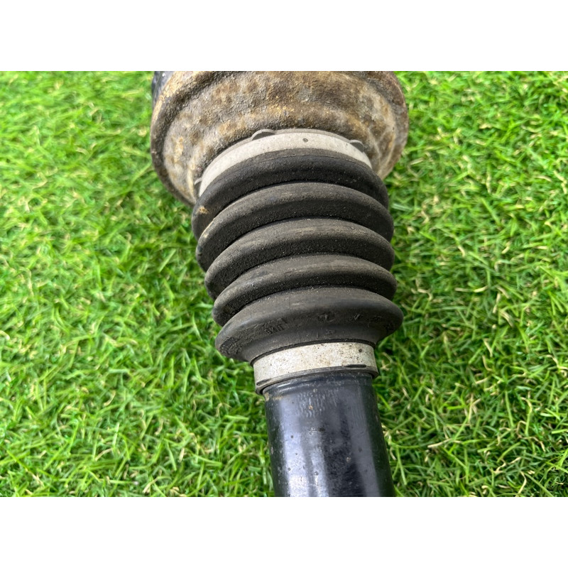 Привод (трансмиссия) Volkswagen Touareg NF 2011 3.0 CASA 7P0501201G