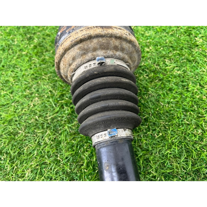 Привод (трансмиссия) Volkswagen Touareg NF 2011 3.0 CASA 7P0501201G