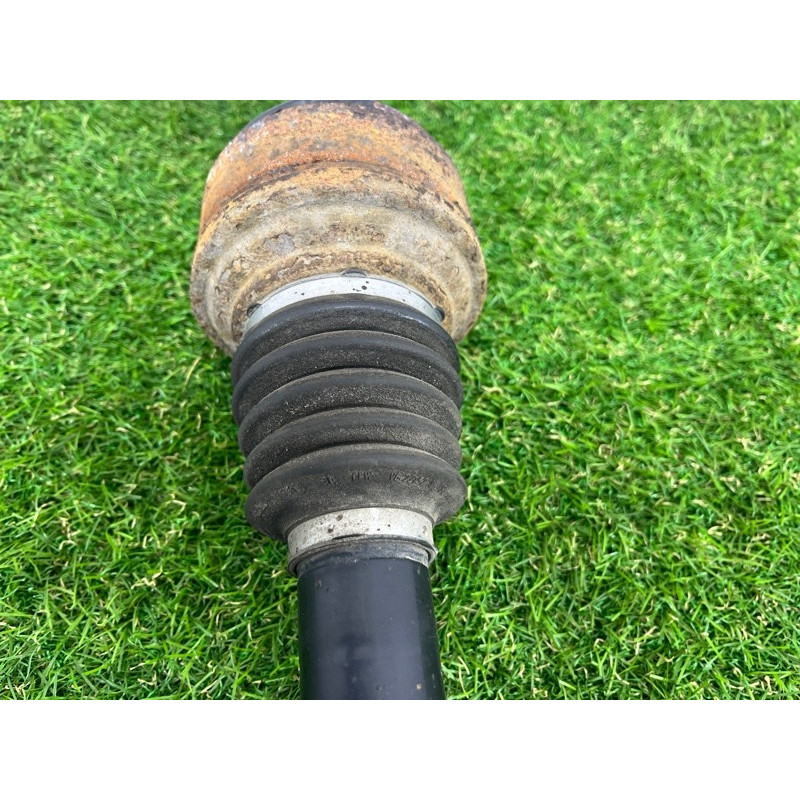 Привод (трансмиссия) Volkswagen Touareg NF 2011 3.0 CASA 7P0501201G