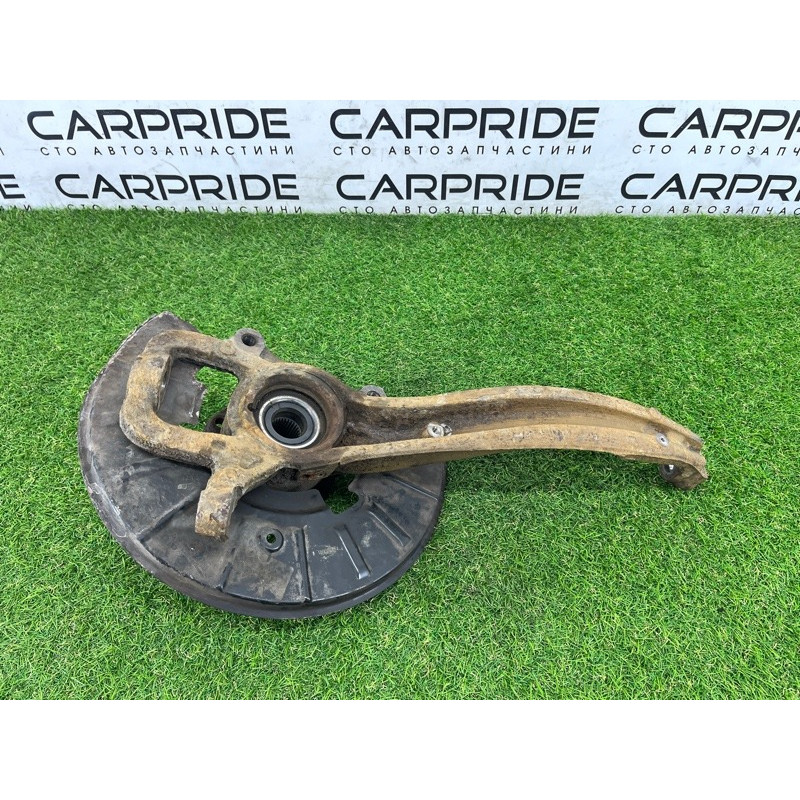 Поворотный кулак (подвеска) Volkswagen Touareg NF 2011 3.0 CASA 7P6407246A