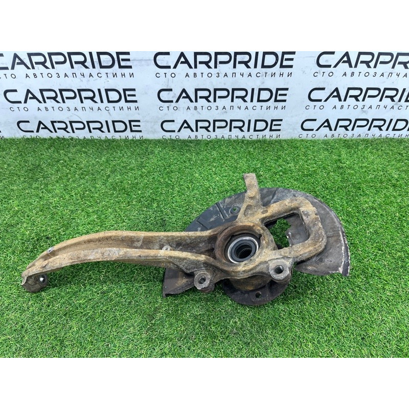 Поворотный кулак (подвеска) Volkswagen Touareg NF 2011 3.0 CASA 7P6407246A