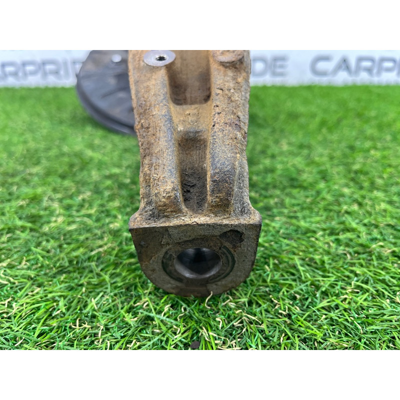 Поворотный кулак (подвеска) Volkswagen Touareg NF 2011 3.0 CASA 7P6407246A