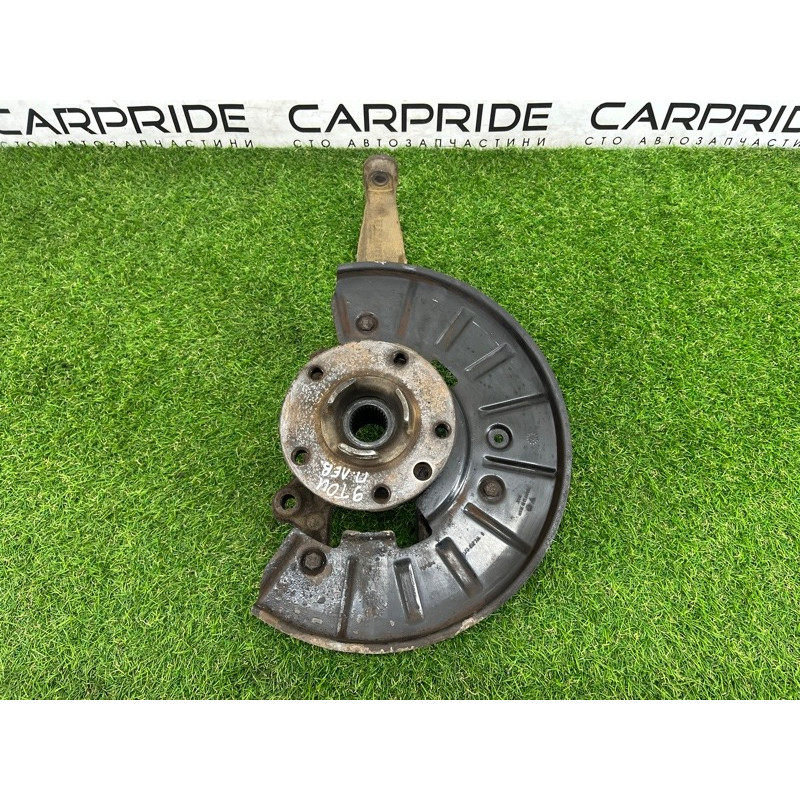 Поворотный кулак (подвеска) Volkswagen Touareg NF 2011 3.0 CASA 7P6407245A