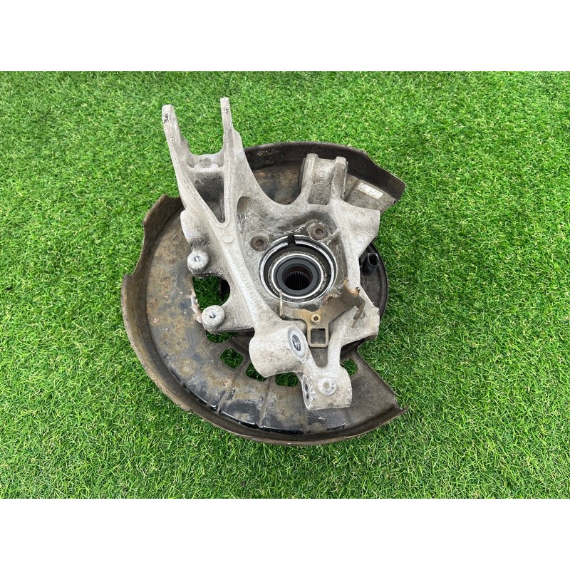 Цапфа подвески (подвеска) Volkswagen Touareg NF 2011 3.0 CASA 7P0505436A