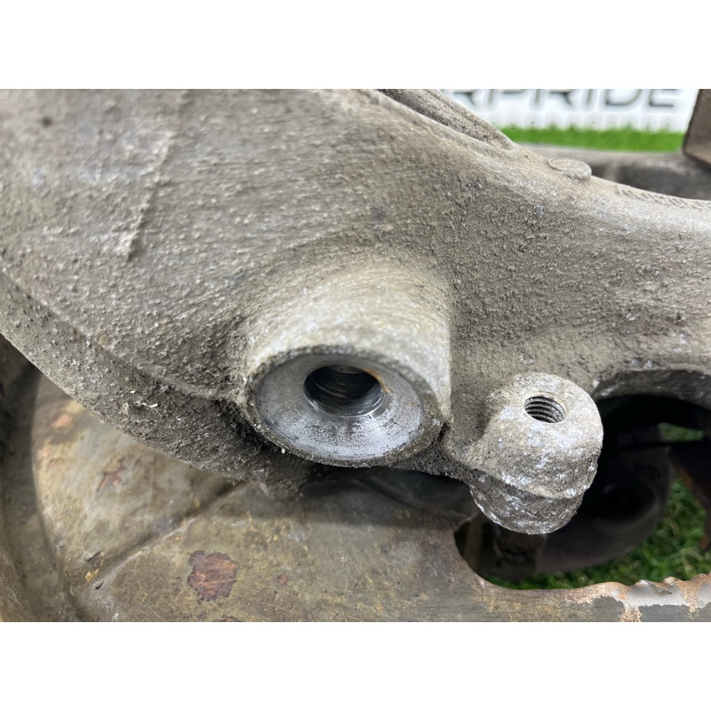 Цапфа подвески (подвеска) Volkswagen Touareg NF 2011 3.0 CASA 7P0505436A