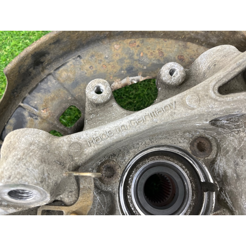 Цапфа подвески (подвеска) Volkswagen Touareg NF 2011 3.0 CASA 7P0505436A