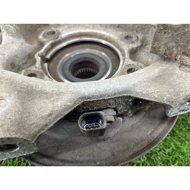 Цапфа подвески (подвеска) Volkswagen Touareg NF 2011 3.0 CASA 7P0505435A